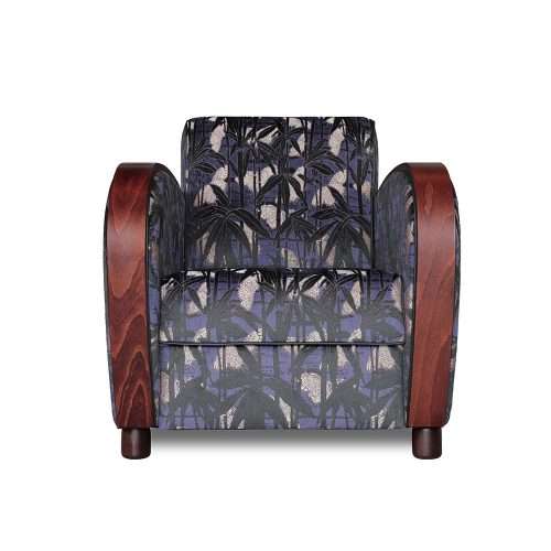 de art deco fauteuil rooker met de stof farfalla van nobilis